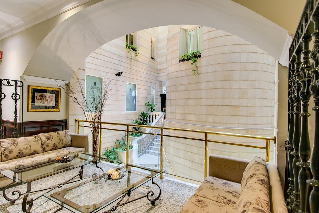 Nh Collection Madrid Gran Via Ξενοδοχείο Εξωτερικό φωτογραφία