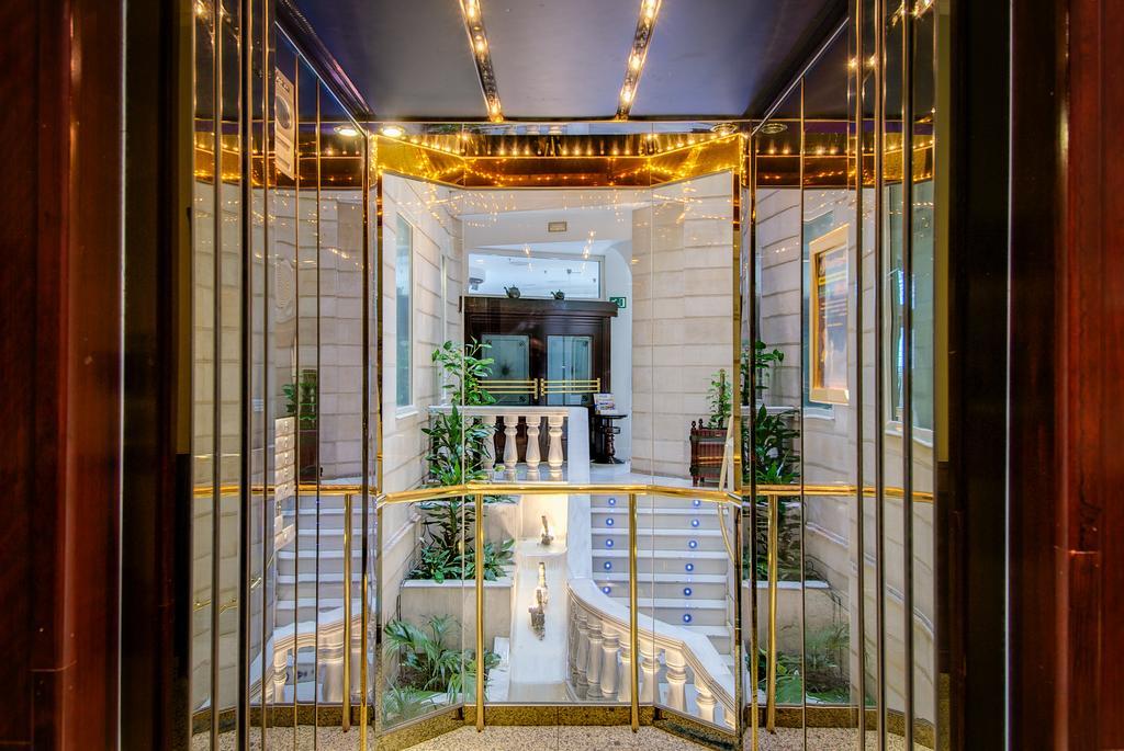 Nh Collection Madrid Gran Via Ξενοδοχείο Εξωτερικό φωτογραφία